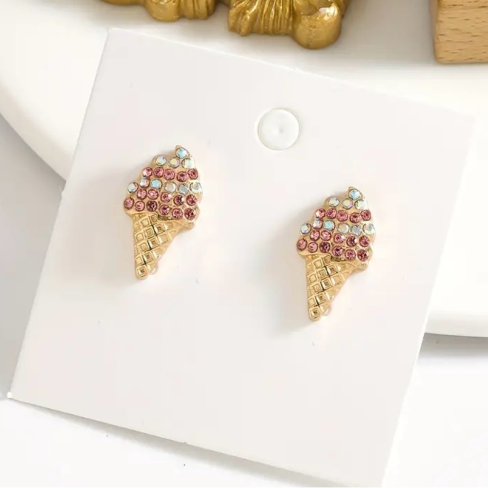 Ice cream cone stud earrings